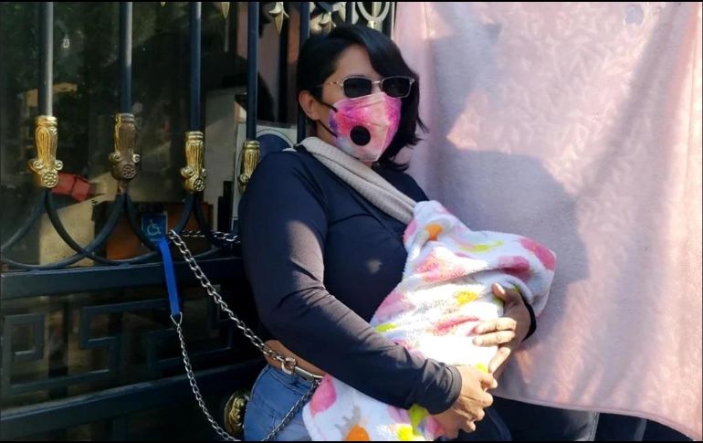 La manifestante denuncia que, el pasado 11 de septiembre, policías mexiquenses ingresaron a la Codhem y la sacaron del lugar por la fuerza a pesar de que tenía ocho meses de embarazo. ESPECIAL