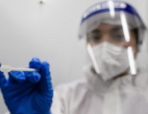 Este sábado, el Sistema Radar Jalisco registró 805 nuevos casos positivos de COVID-19. EFE/C. Bilan