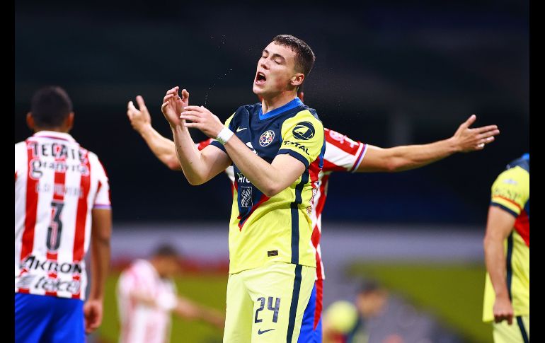 Chivas pasa a semifinales tras tundir al América con golazos