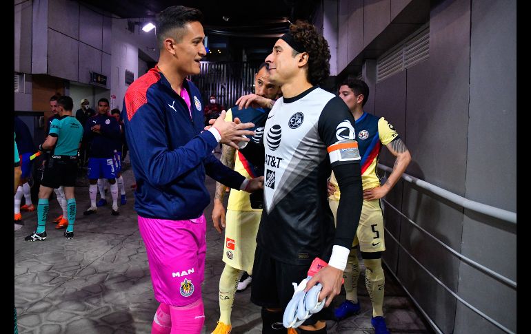 Chivas pasa a semifinales tras tundir al América con golazos