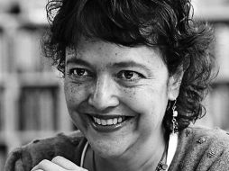 ENTREVISTA. Norma Muñoz Ledo habla sobre su conexión con los lectores en esta FIL. CORTESÍA