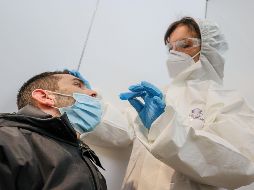 Los investigadores advierten que harán falta más autopsias para identificar los mecanismos precisos que median la entrada del virus en el cerebro. AFP / B. Fahy