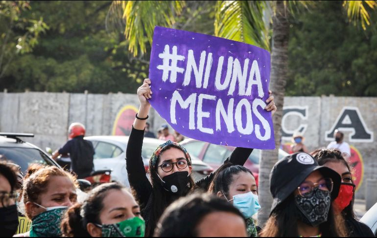 La CNDH solicita al Estado Mexicano realizar un reconocimiento conjunto, público y abierto de la grave situación por la que atraviesan las mujeres en el país por razón de género. EFE/ARCHIVO