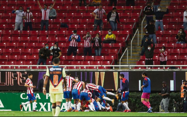 A SOLAS. El Guadalajara ya no podrá festejar con sus aficionados para el duelo de Semifinales ante el León. IMAGO7