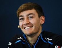 El británico forma parte de la filial de jóvenes pilotos de Mercedes desde 2017, año en que ganó el título en GP3 antes de hacer lo propio en Fórmula 2 en 2018. AFP / C. Mason
