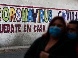 López Obrador destacó que las restricciones como el toque de queda son porque los líderes políticos quieren mostrar mano dura. AP / ARCHIVO