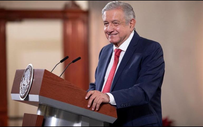 López Obrador informa que están buscando la manera de que el trabajador pueda recibir una pensión mayor. EFE/Presidencia
