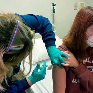 Coronavirus: Reino Unido, el primer país en aprobar la vacuna de Pfizer y BioNtech