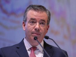 Alejandro Díaz de León asegura que la banca mexicana cuenta con una sólida posición y capitalización. NTX/ARCHIVO