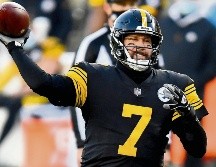 “Big Ben”. Roethlisberger terminó con 266 yardas y un pase a las diagonales en el juego de ayer. AFP