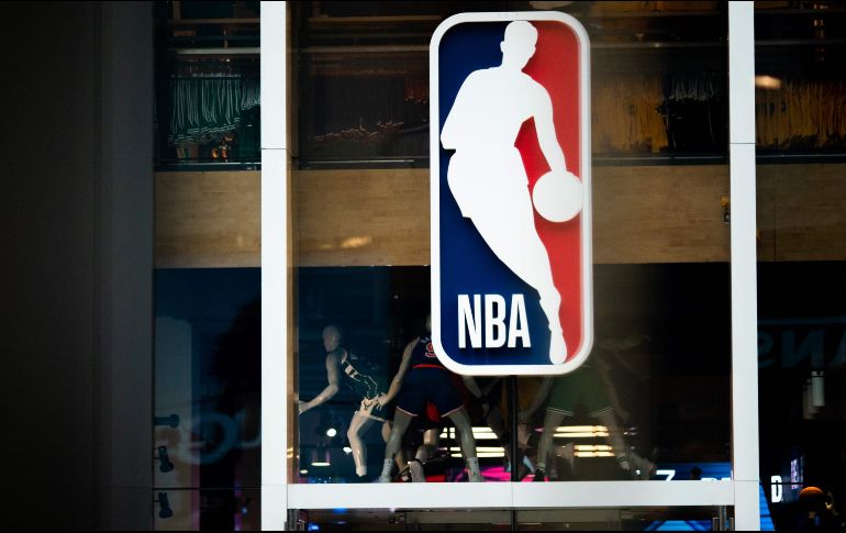 La NBA informó que probará a todos sus jugadores diariamente durante la temporada. AFP