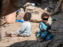 Los efectos de la pandemia del coronavirus COVID-19 pueden empujar a 207 millones de personas a la pobreza extrema para 2030, elevando el total en el mundo por encima de los mil millones. AFP / A. Al-Basha