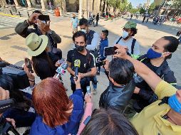 Fotógrafos y reporteros piden justicia por el percance que tuvo el corresponsal del Universal Carlos Zepeda en Guadalajara. EL INFORMADOR / G. Gallo