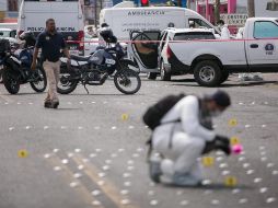 En la zona fueron localizados 30 vehículos de diversas marcas, con impactos de bala y equipo táctico. EFE/ARCHIVO