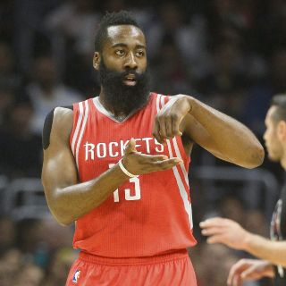 Los Rockets confían en que Harden siga con ellos