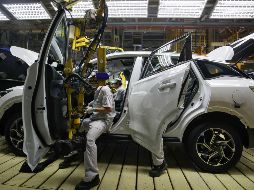 La industria automotriz representa un 3.8 % del Producto Interno Bruto (PIB) nacional y un 20.5 % del PIB manufacturero. AFP/ ARCHIVO