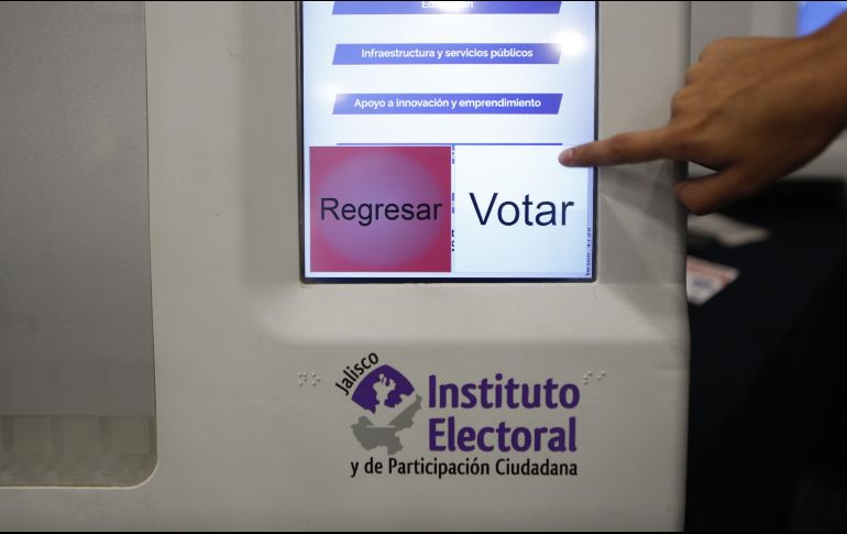 En Jalisco los residentes fuera del país votarán para influir en la asignación de diputados plurinominales propuestos por cada partido. EL INFORMADOR / ARCHIVO