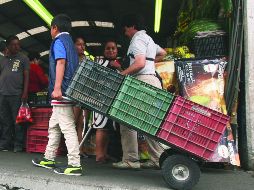 CONDICIONES. Seis de cada 10 menores que trabajan en México son varones.