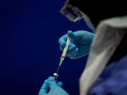 El índice de eficacia es del 95% en general y del 94% entre mayores de 65 años (población de riesgo), y por lo tanto es muy superior al 50% que exige la FDA para aprobar candidatas a vacunas contra el coronavirus COVID-19. AFP / V. Jones