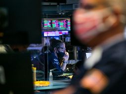 El Dow Jones de Industriales cerró en  30 mil 409.56 unidades. AP/NYSE/ARCHIIVO