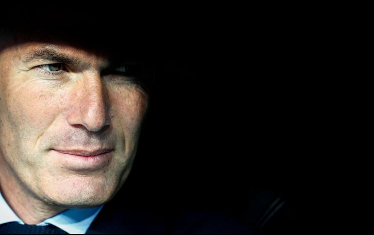 Zidane recuperó su sonrisa feliz por la imagen de su equipo y por el sentimiento que tuvo durante el partido ante el Borussia Mönchengladbach cualquier aficionado del Real Madrid. EL INFORMADOR/ARCHIVO