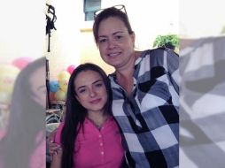 Aunque este tipo de acto altruista en época navideña es común en su familia, Adriana cuenta que están conscientes de que este 2020 ''ha sido un año súper difícil para todos''. ESPECIAL