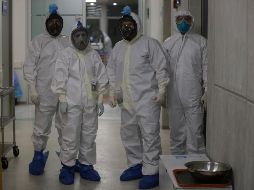 El total de trabajadores reubicados se encontraban laborando en la atención exclusiva de áreas COVID-19. EL INFORMADOR / ARCHIVO