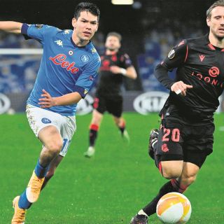 El Napoli empata y alcanza su boleto