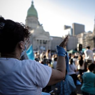 Diputados argentinos aprueban legalización del aborto
