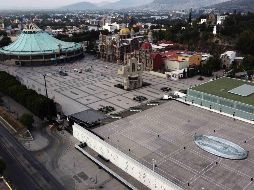 En redes sociales, el Presidente mostró un par de imágenes de La Villa vacía y aseguró que entre todos los símbolos, los mexicanos sitúan en primer lugar la veneración a la Virgen de Guadalupe. SUN / D. Prado