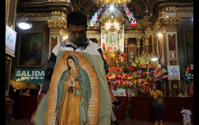 La pandemia no disuadió  a los fieles de asistir a visitar a la virgen de Guadalupe, pues lo que los motivaba era pedirle por el fin de la enfermedad. SUN