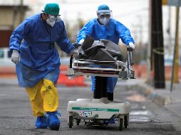 Los hospitales en Jalisco se aproximan a situaciones límite en la atención de pacientes de COVID-19. EFE / L. TORRES