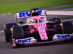 Sergio Pérez tuvo que abandonar este domingo el Gran Premio de Abu Dhabi, la última carrera del año. AFP/G. Cacace