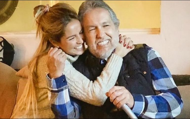 Amigos cercanos de Karla Díaz lamentaron la muerte de su padre. INSTAGRAM / karladiazof