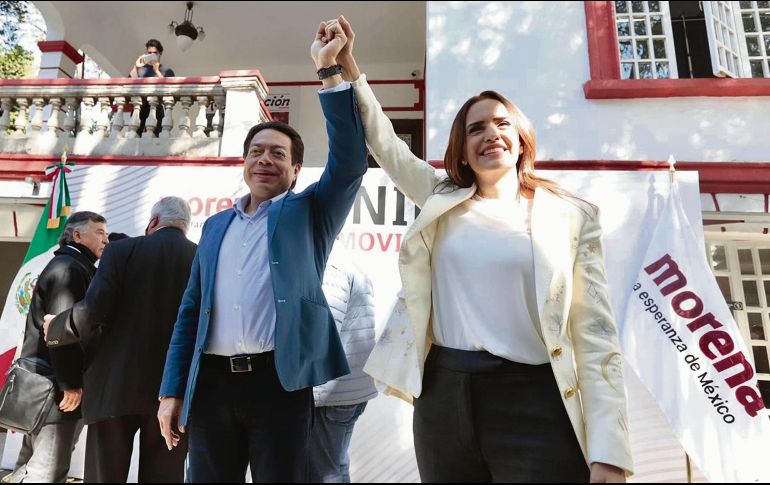 IMPULSO. Mario Delgado y Clara Luz Flores durante el anuncio de la candidatura. SUN