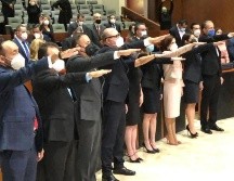 En la sesión, se tomó protesta a los 9 nuevos funcionarios públicos. EL INFORMADOR / R. Rivas