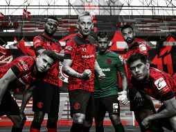 COLORIDOS. La nueva piel del equipo escarlata fue modelada por sus jugadores. TWITTER/@tolucafc