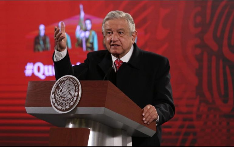 AMLO también reiteró la petición a la población para no realizar grandes celebraciones el próximo 24 y 25 de diciembre. SUN / C. Mejía