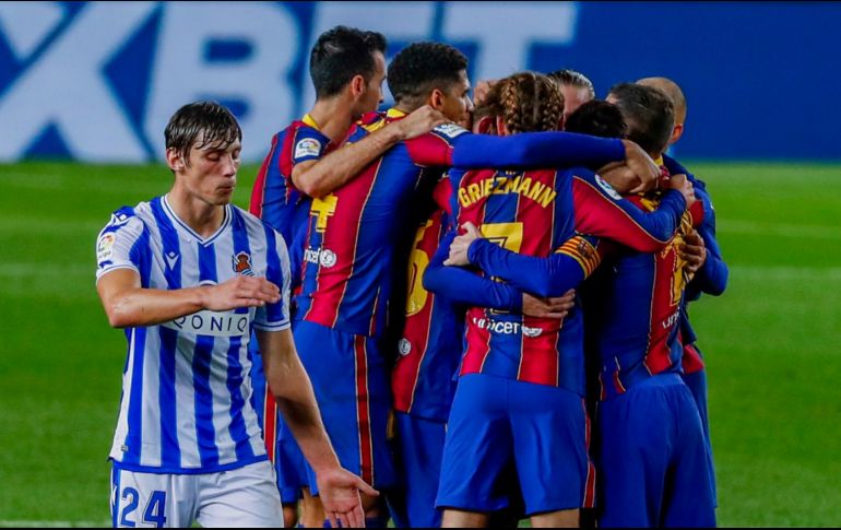 Un gol de Jordi Alba y otro de Frenkie de Jong sirvieron para darle el triunfo al Barcelona por 2-1 ante la Real Sociedad, que se había adelantado gracias a Willian José. AP / J. Monfort
