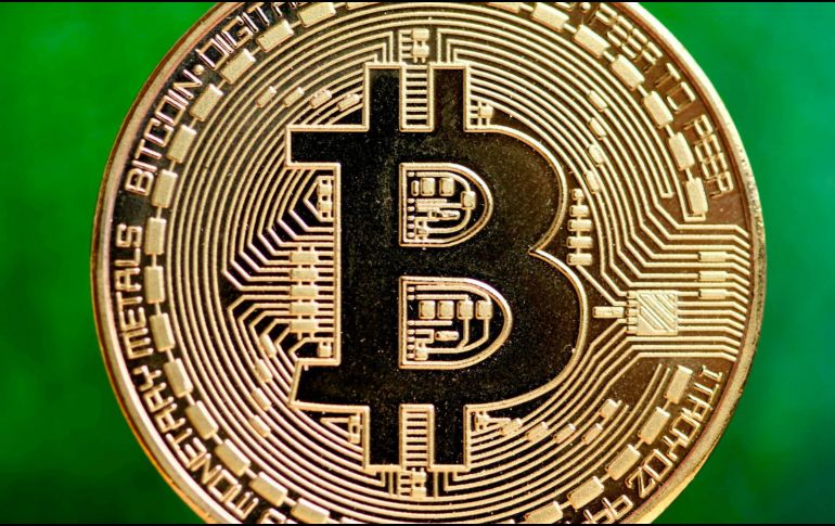 El bitcoin alcanzó un nuevo máximo histórico, según datos de la agencia Bloomberg. AFP/ARCHIVO