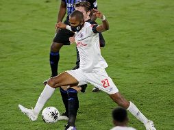 Jerry Bengston ha portado un cubrebocas en todos los partidos de futbol desde que se reanudara en octubre el futbol en Honduras, como medida para proteger a su familia. AFP / A. Menéndez