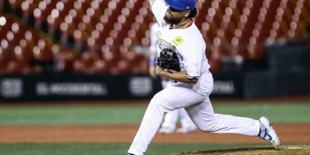 Tomateros apalea a Charros en el segundo de la serie