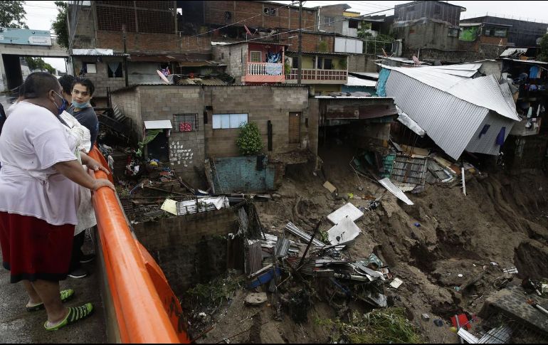 Los últimos huracanes de la temporada afectaron a 4.2 millones de personas en Centroamérica. EFE/Archivo