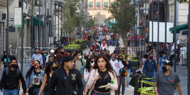 Gobierno no puede dedicarse s&oacute;lo a la pandemia: AMLO