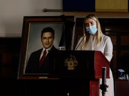 La esposa de Aristóteles Sandoval, Lorena Jassibe, llamó a los jaliscienses a permanecer unidos y “hacer del amor nuestra guía”, pues “es lo que Jorge hubiera querido”. EL INFORMADOR/G. Gallo