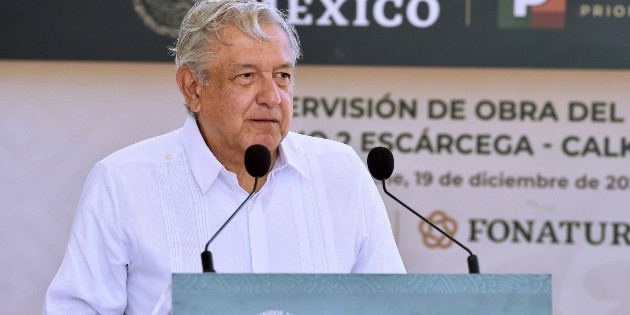 AMLO revela que empresa militar administrar&aacute; y operar&aacute; el Tren Maya