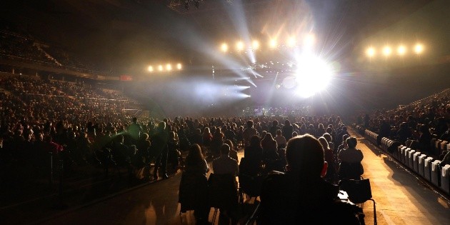 Coronavirus: Desata pol&eacute;mica el concierto de Raphael en Espa&ntilde;a