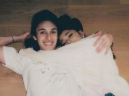 Ariana Grande y Dalton Gómez en una foto que publicó hoy la cantante. INSTAGRAM/arianagrande