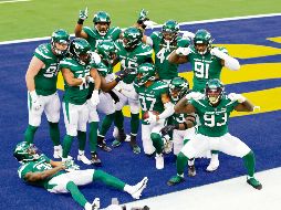 VUELAN. Los Jets no terminarán sin victorias esta campaña, aunque eso podría costarles el primer pick. AFP • J. Scarnici