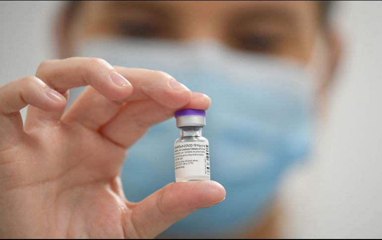 Prevén lanzar las campañas de vacunación en la Unión Europea el 27 de diciembre. AFP/ARCHIVO
